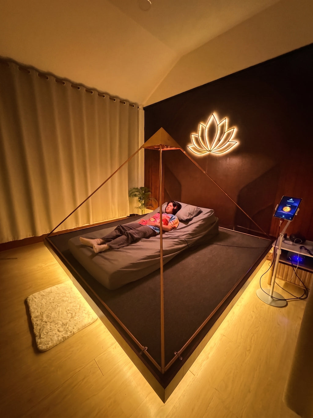 Luminara Pyramid